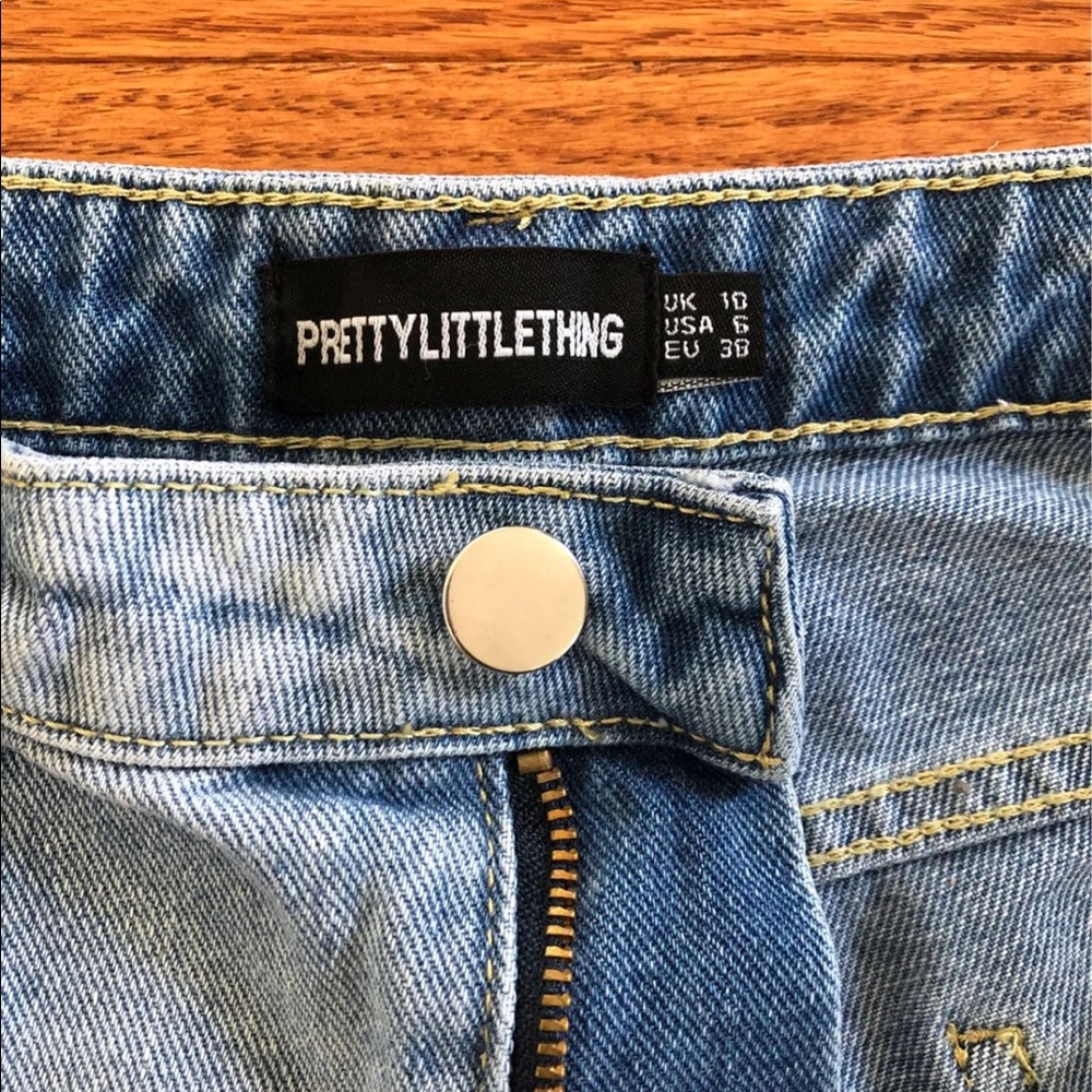 Pretty little thing distressed shorts (SOLD) - Picture 2 of 3